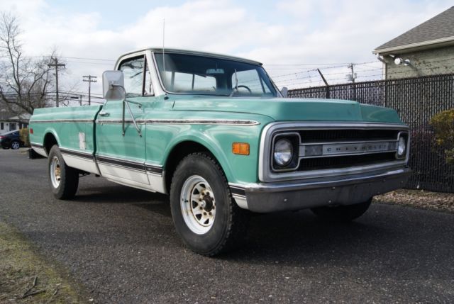 1969 CHEVY 3/4 TON CAMPER SPECIAL - RARE 396 BB - FACTORY A/C - FACTORY TACH!!!! 1969 Chevrolet C/K Pickup 2500 3/4 TON