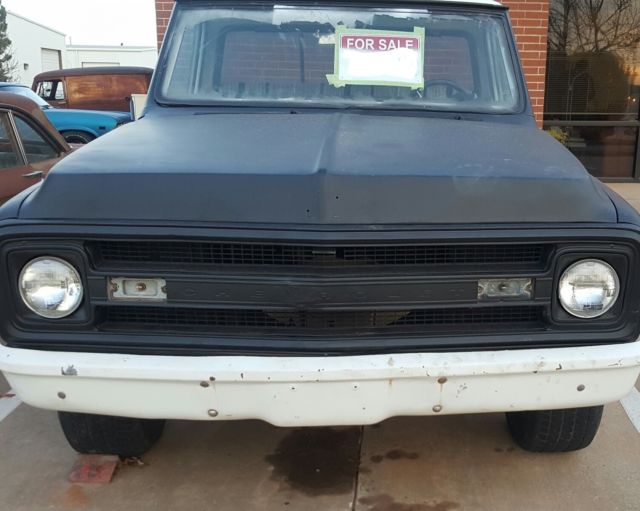 1969 Chevy C-10, 3/4 ton pick-up - Roller (no motor & transmission) 1969 Chevrolet C-10 Truck Long bed