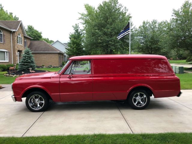 1969 Chevrolet C-10 Panel Truck - photo 2