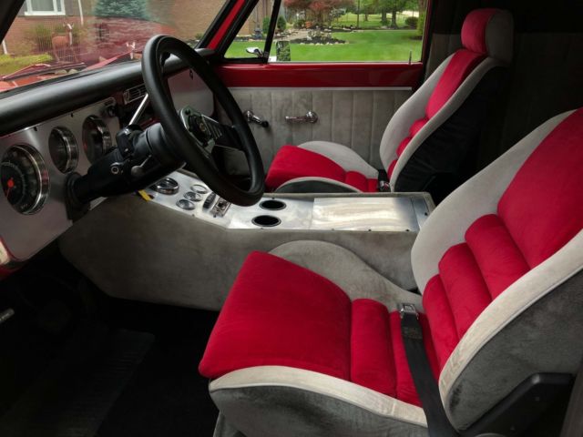 1969 Chevrolet C-10 Panel Truck - photo 7