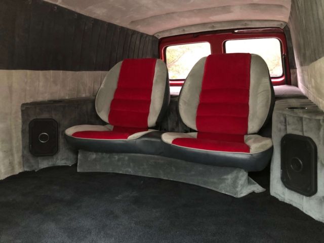 1969 Chevrolet C-10 Panel Truck - photo 8