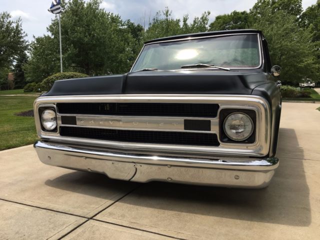 1969 Chevrolet C-10 Resto-Mod - photo 6