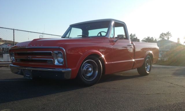 1969 Chevrolet C-10 shortbed fleetside - photo 2