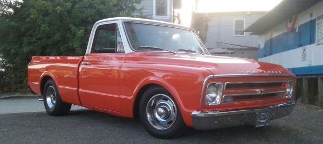 1969 Chevrolet C-10 shortbed fleetside - photo 3