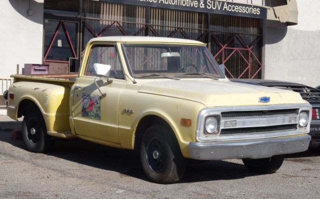 1969 Chevy C10 shortbed stepside stick V8 350 survivor SB 2wd low rust AZ truck 1969 Chevrolet C-10 Stepside C10