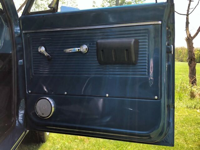 1969 Chevrolet C-10 - photo 9