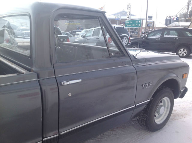 1969 Chevrolet C-10 pick up truck - photo 9