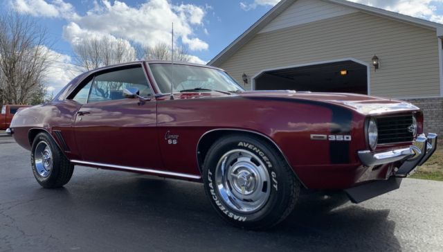 1969 Chevrolet Camaro - photo 12