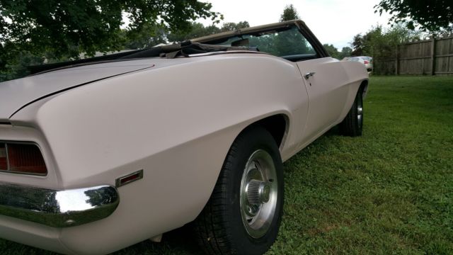 1969 Chevrolet Camaro - photo 11