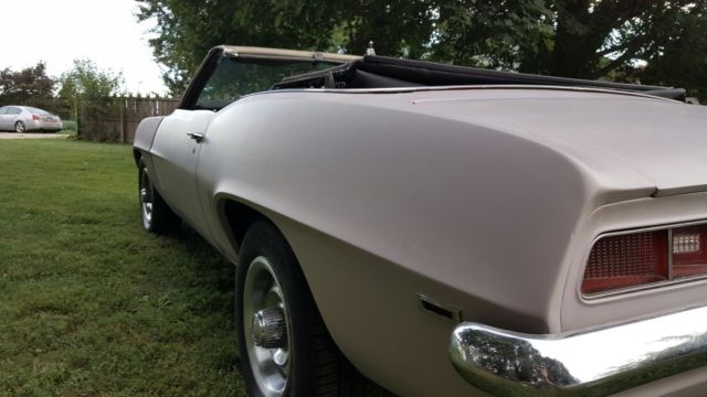 1969 Chevrolet Camaro - photo 12