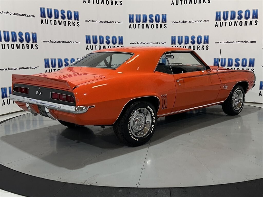 1969 Chevrolet Camaro 350 - photo 7