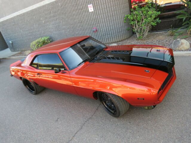 1969 Chevrolet Camaro - photo 12