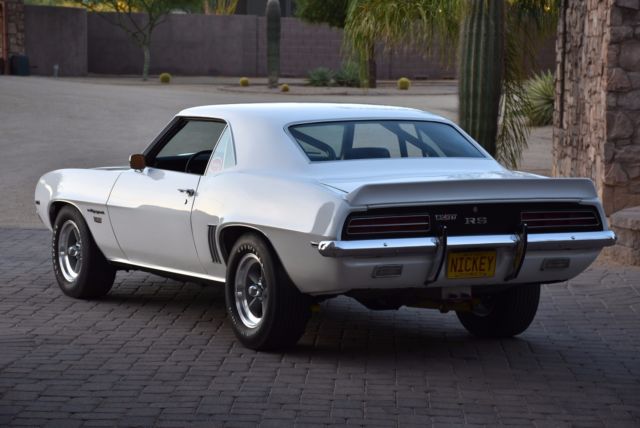 1969 Chevrolet Camaro RPO-Z22 Rally Sport Vintage Supercar - photo 2