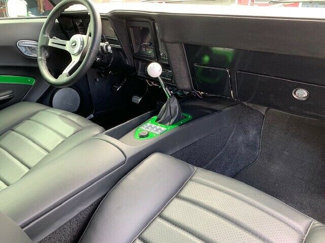 1969 Chevrolet Camaro - photo 12