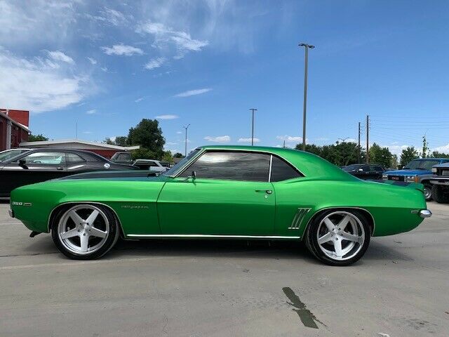 1969 Chevrolet Camaro - photo 3
