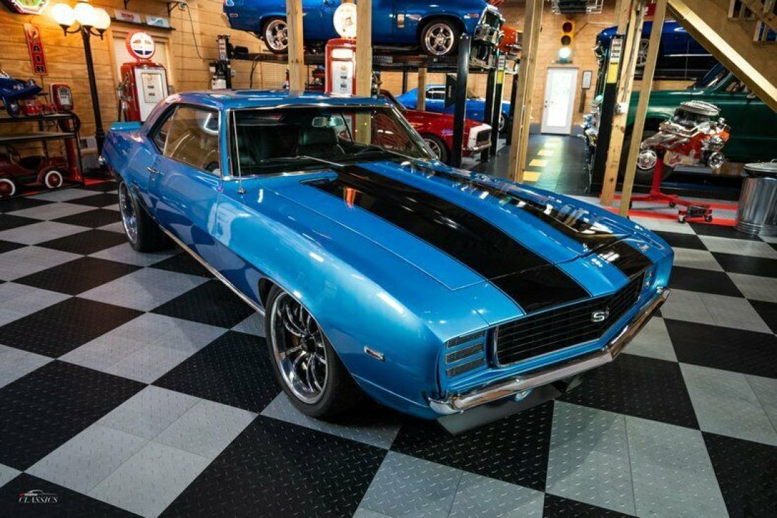 1969 Chevrolet Camaro RS/SS LS3 Pro-Touring Restomod - photo 10