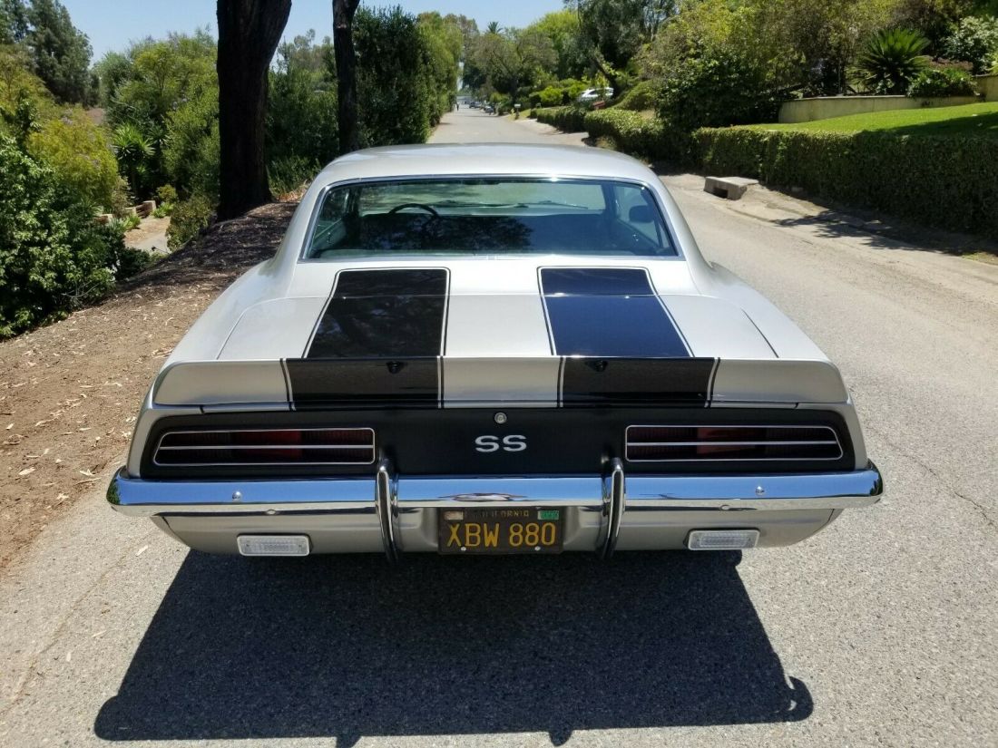 1969 Chevrolet Camaro - photo 10