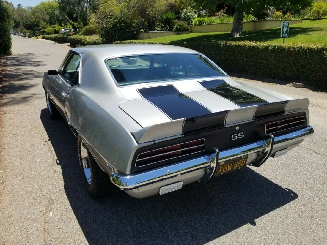 1969 Chevrolet Camaro - photo 9