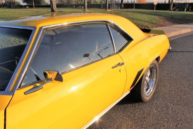 1969 Chevrolet Camaro RS SS 396 BIG BLOCK 4 Speed 12 Bolt Posi - photo 12