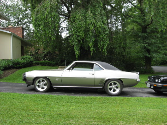 1969 Chevrolet Camaro SS - photo 10