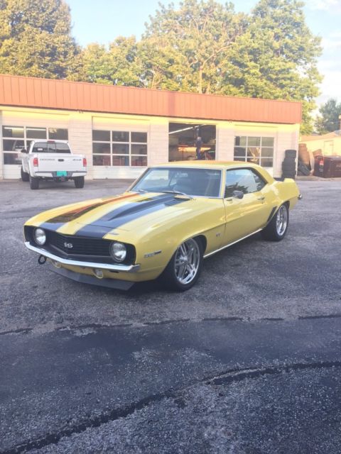 1969 Chevrolet Camaro SS - photo 11