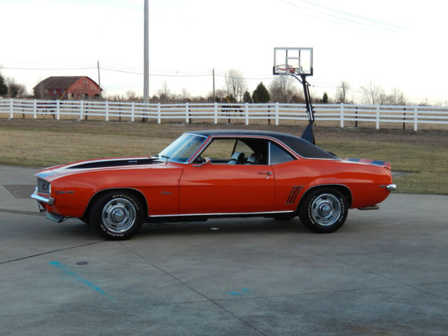 1969 Chevrolet Camaro Z-28 - photo 2