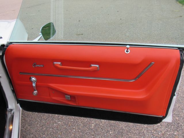 1969 Chevrolet Camaro - photo 13