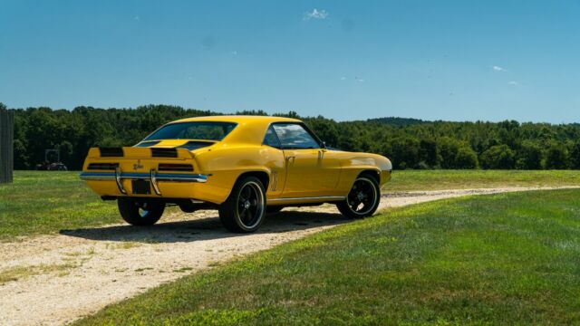 1969 Chevrolet Camaro Z/28 A/C Restomod MUST SELL! NO RESERVE! RS SS 396 - photo 2