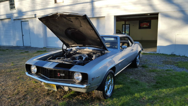 1969 Chevrolet Camaro - photo 12