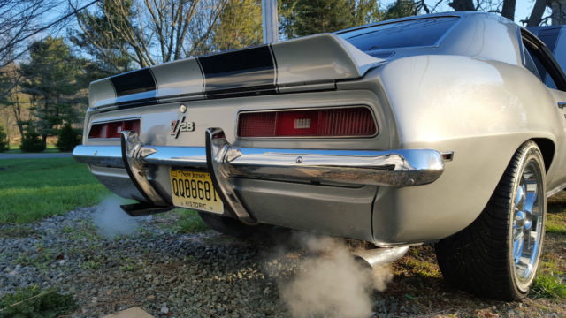 1969 Chevrolet Camaro - photo 9