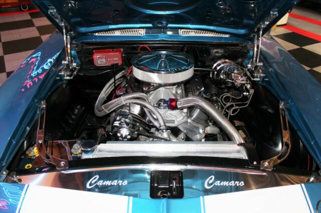 1969 Chevrolet Camaro Z/28 383 Pro-Touring Restomod MUST SELL NO RESERVE - photo 4
