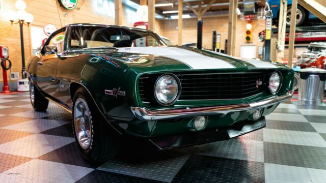1969 Chevrolet Camaro Z/28 X33 DZ302 MUST SELL! NO RESERVE! - photo 12