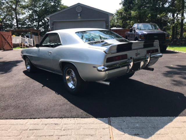 1969 Chevrolet Camaro Z/28 - photo 4
