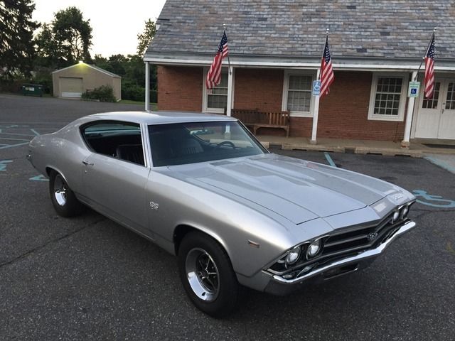 1969 Chevy Chevelle SS 396 Clone with New ZZ454 Crate motor and Overdrive Driver 1969 Chevrolet Chevelle