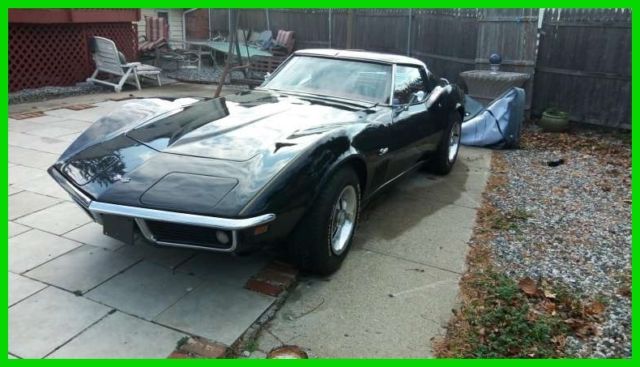 1969 Chevy Corvette with a V8 LT1 Engine Gasoline 4-Speed Manual RWD Leather 1969 Chevrolet Corvette