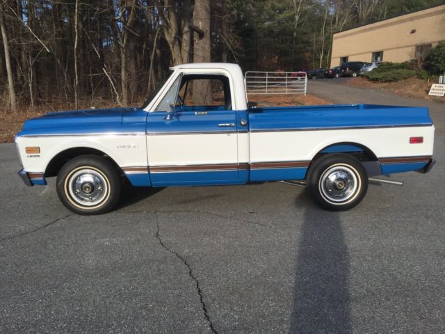 1969 Chevy CST/10 Shortbed. FACTORY BUCKETS, 350CI, RESTORED!! 1969 Chevrolet C-10 short bed