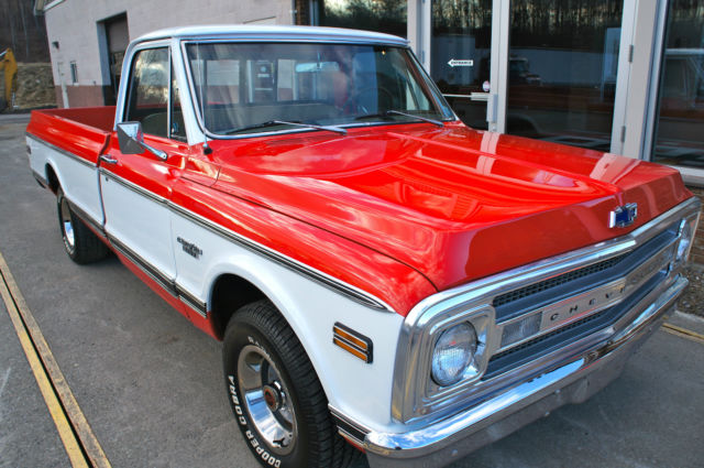 1969 Chevrolet C-10 CST/396 Loaded with options . - photo 10