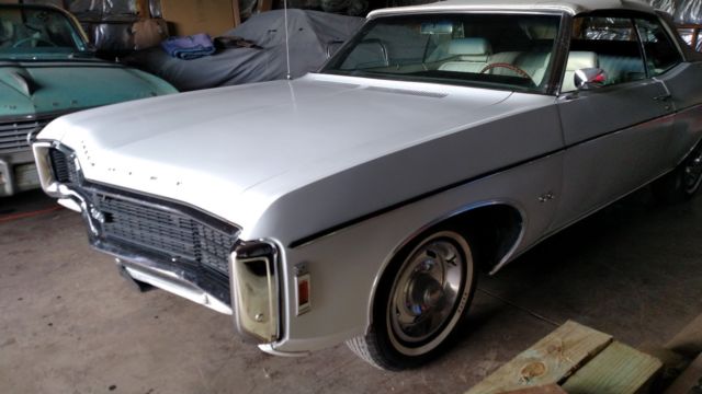 1969 Chevrolet Impala - photo 13