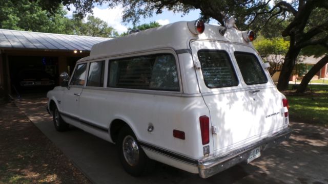 1969 Chevrolet Suburban - photo 8