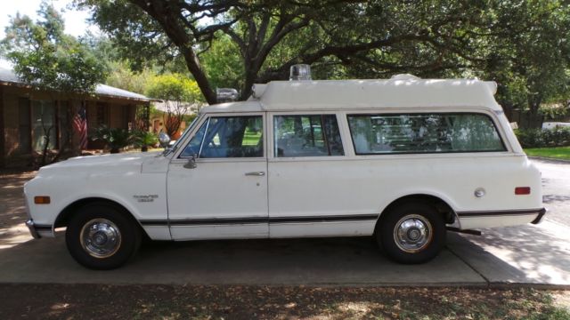 1969 Chevrolet Suburban - photo 9