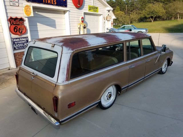 1969 Chevrolet Suburban - photo 11