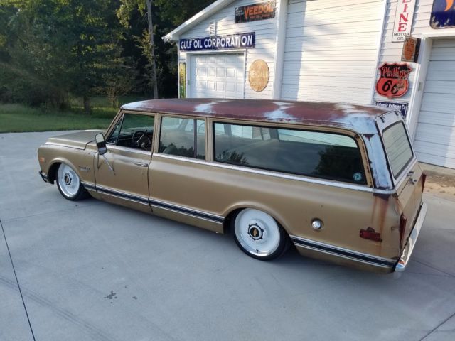 1969 Chevrolet Suburban - photo 5