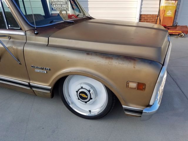 1969 Chevrolet Suburban - photo 7
