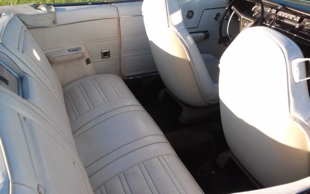 1969 Chrysler 300 Series -- - photo 10