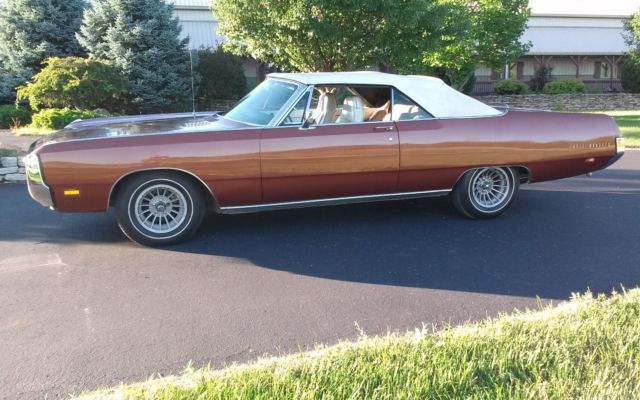 1969 Chrysler 300 Series -- - photo 2