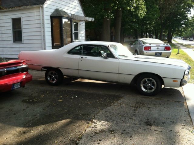 1969 Chrysler 300 Series - photo 2