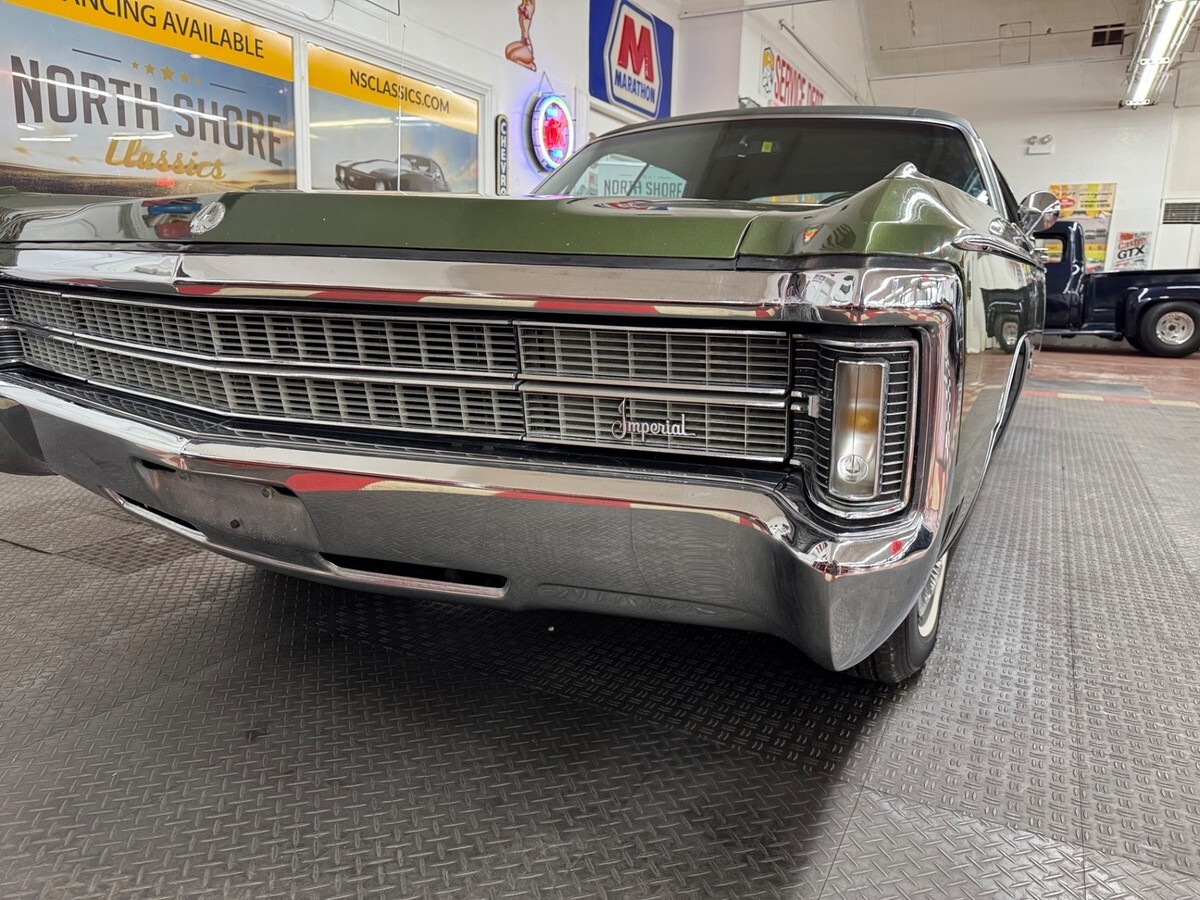 1969 Chrysler Imperial - 4 DOOR HARDTOP - ORIGINAL CONDITION-SEE VIDEO - photo 9