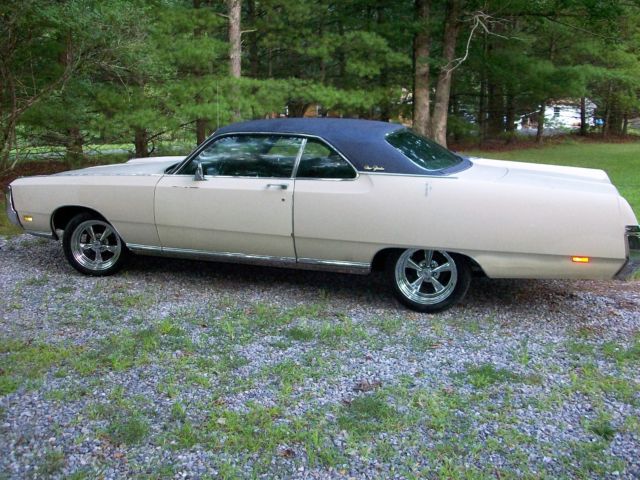 1969 Chrysler New Yorker 2 door Hardtop - photo 5