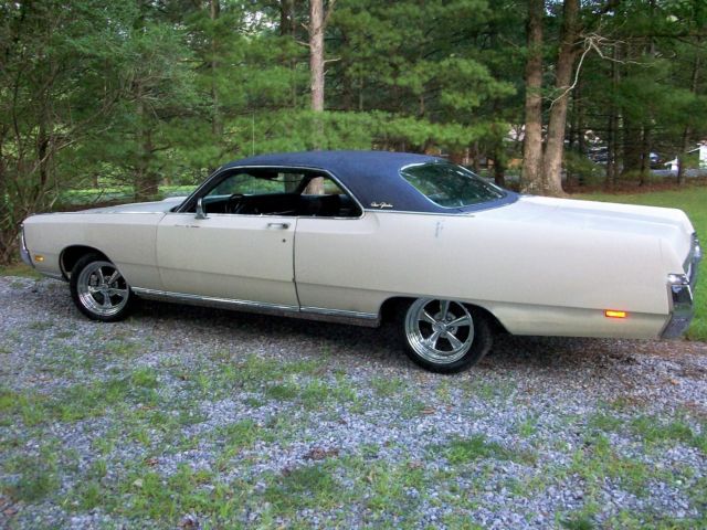 1969 Chrysler New Yorker 2 door Hardtop - photo 6