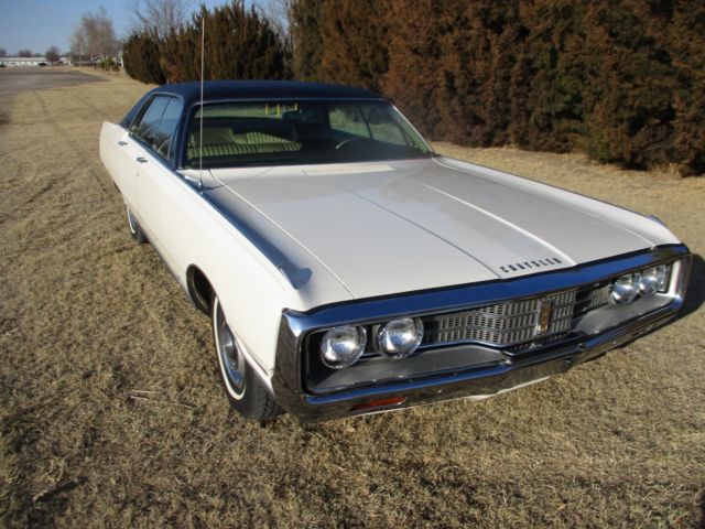 1969 Chrysler New Yorker - photo 3